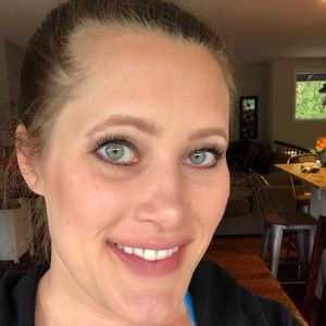 Meet your Posher, Katherine